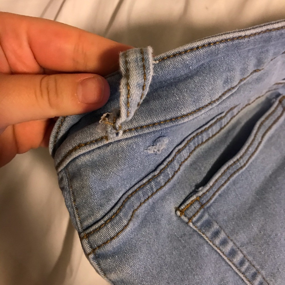 Jeans - Picture 2 of 3